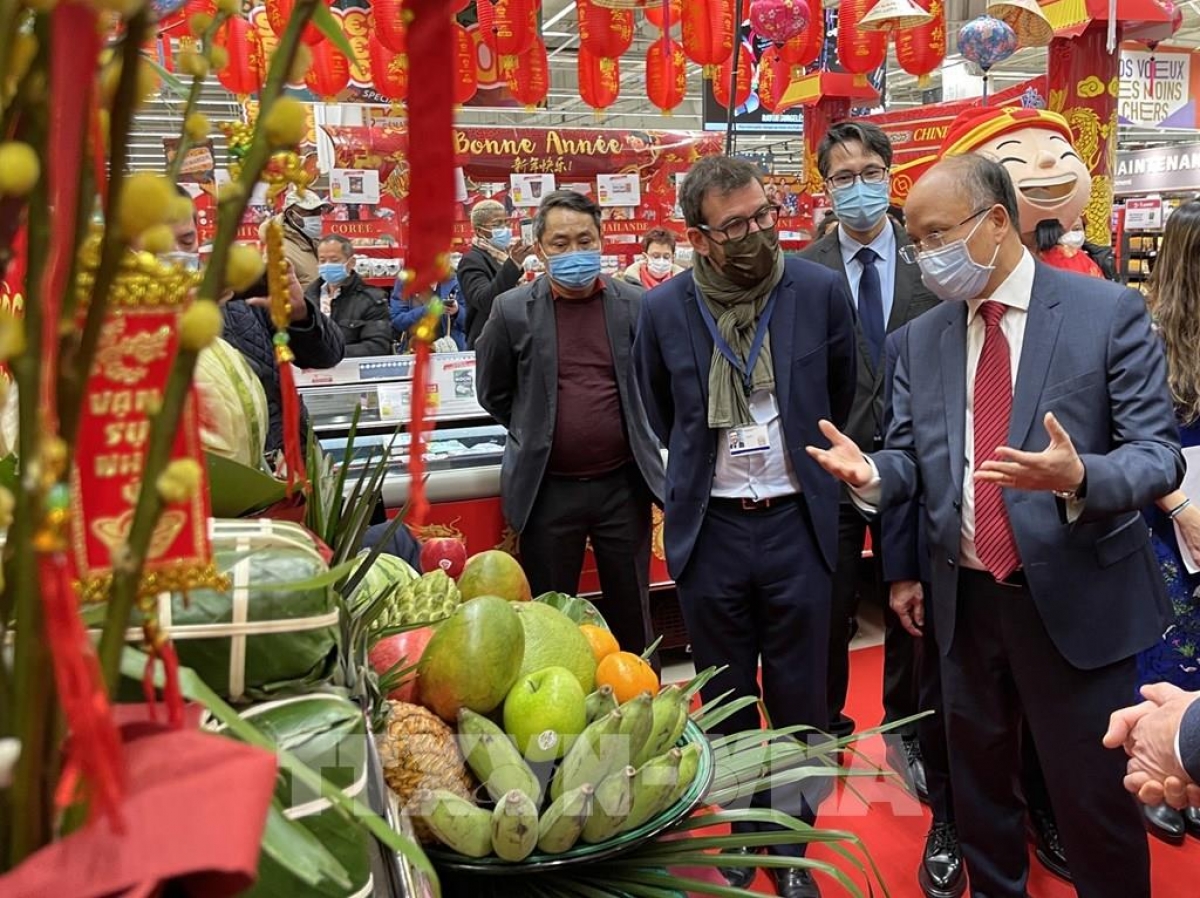 Vietnamese Lunar New Year Week organized in French supermarket chain